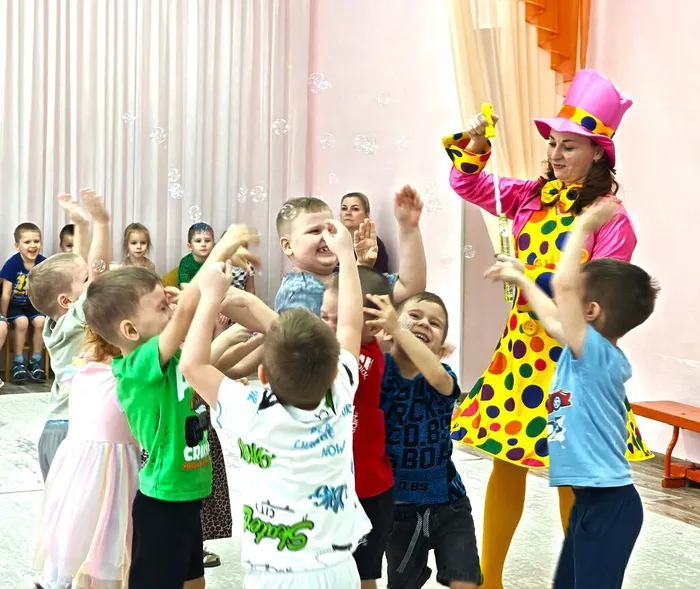 День радостных затей