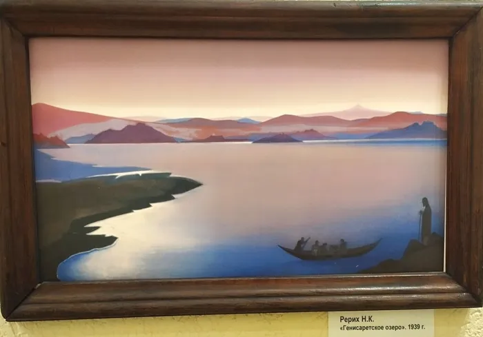 Выставка «Свет через Искусство»