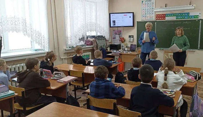 Историко-патриотический час «Навечно в памяти народной непокоренный Ленинград»