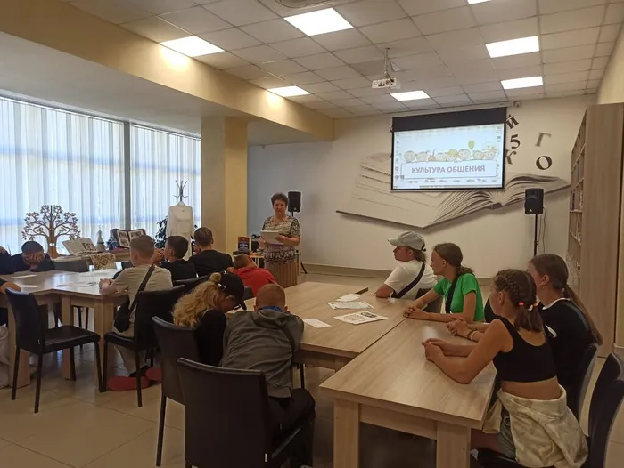 «Любому молодцу вежливость к лицу»