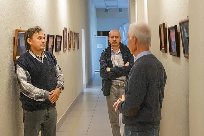 Выставка «Свет через Искусство»