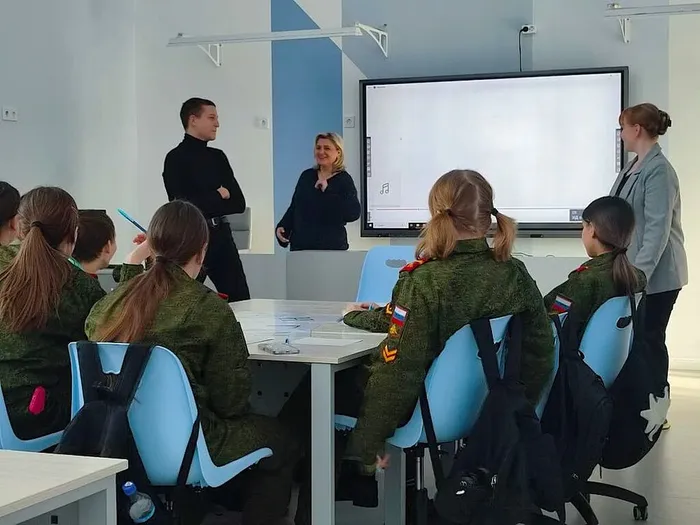 «Дружба, смелость и весна»