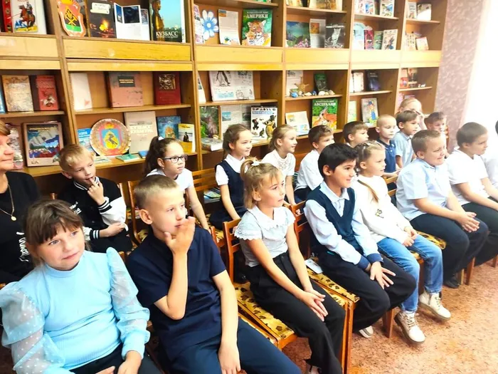 Игровой час «Осень – не повод для грусти»