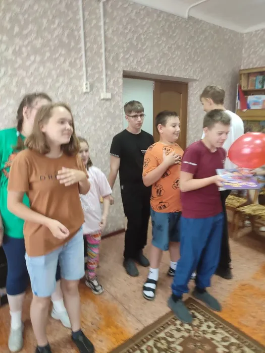 Дружбой с детства дорожи