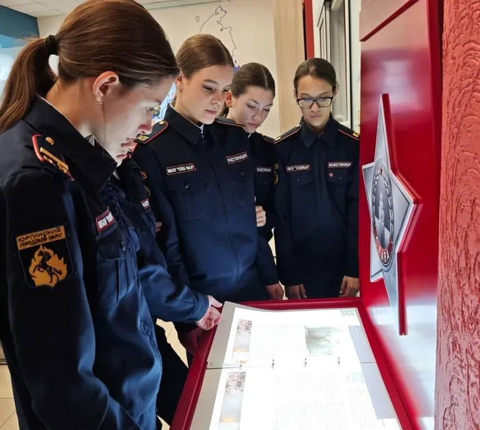 Библиотека открывает двери