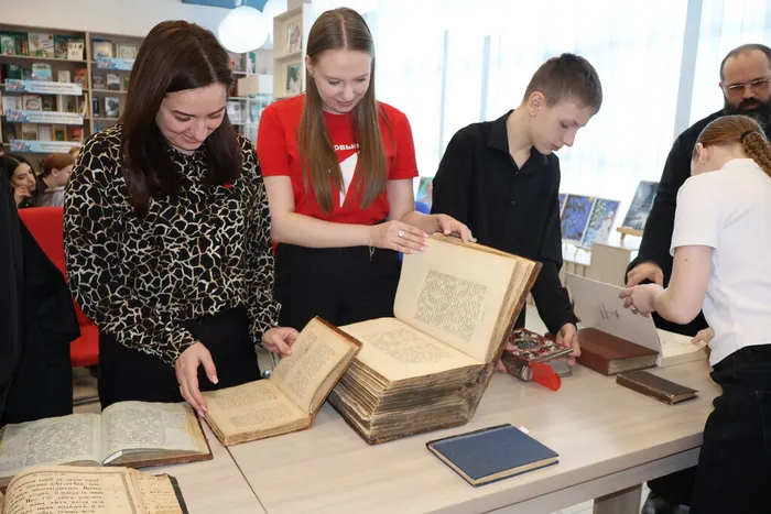 От «Апостола» до наших дней