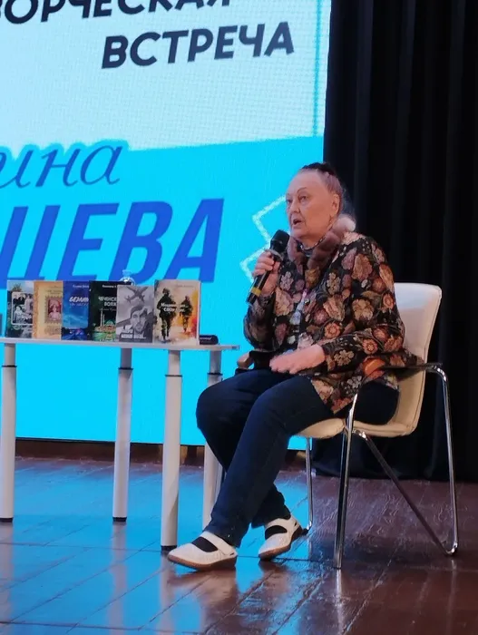 Творческая встреча с писателем