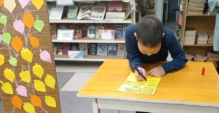 Праздничная программа «Слово мама звучит как песня»