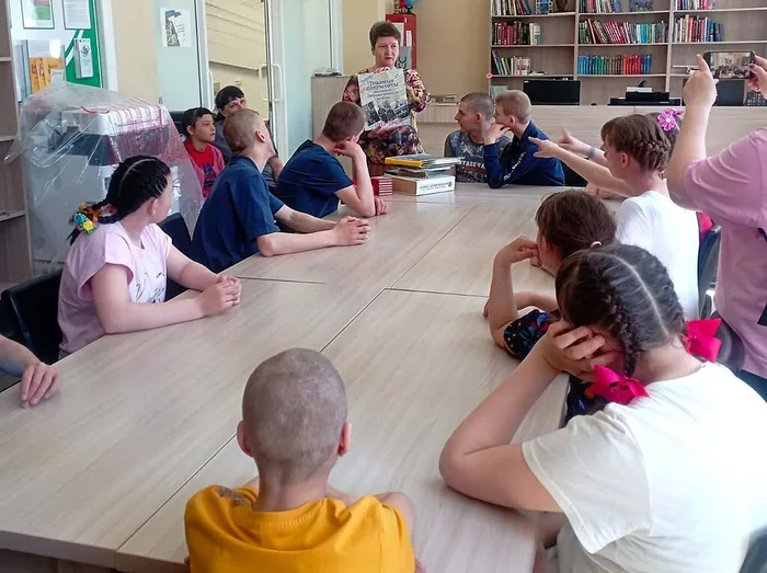 Библиоэкскурсия «Мир, где живут книги»