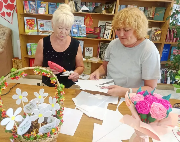 Ромашка - главный символ праздника