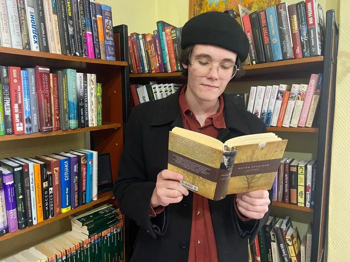 «Поэзия мир наделяет душой»