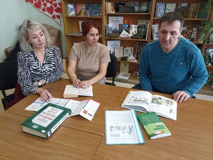 Помощь иностранным гражданам