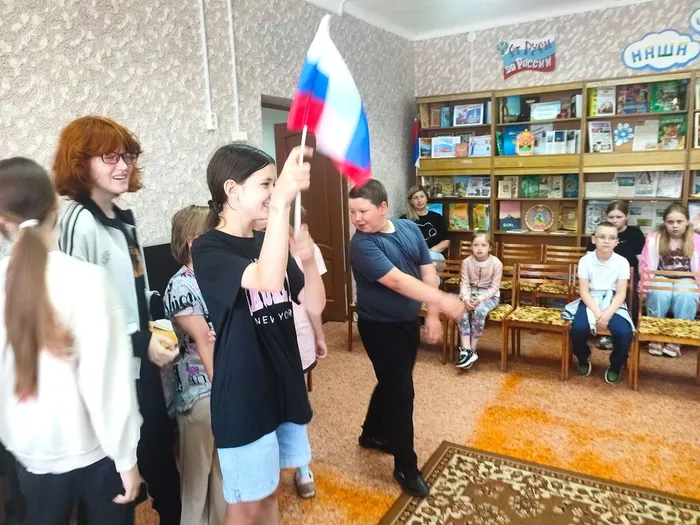 Патриотический час «Моя любовь – моя Россия»