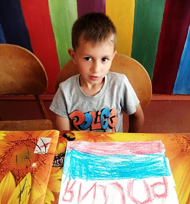 Патриотический час «Народы едины под солнцем России»