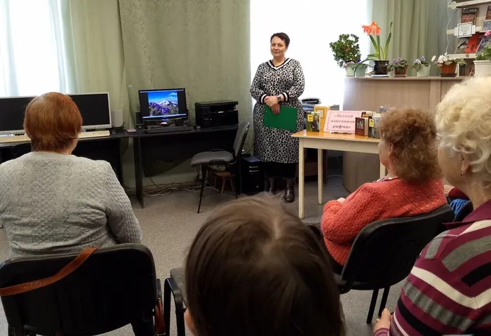 Литературно-поэтический час «Весной навеянная рифма»