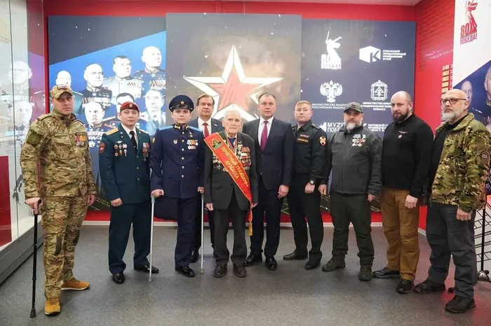 Асылханов А.М.