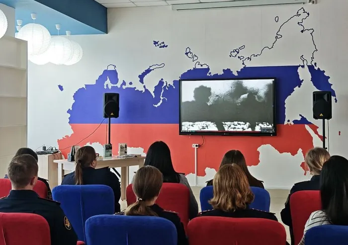 «Непокоренному городу посвящается»