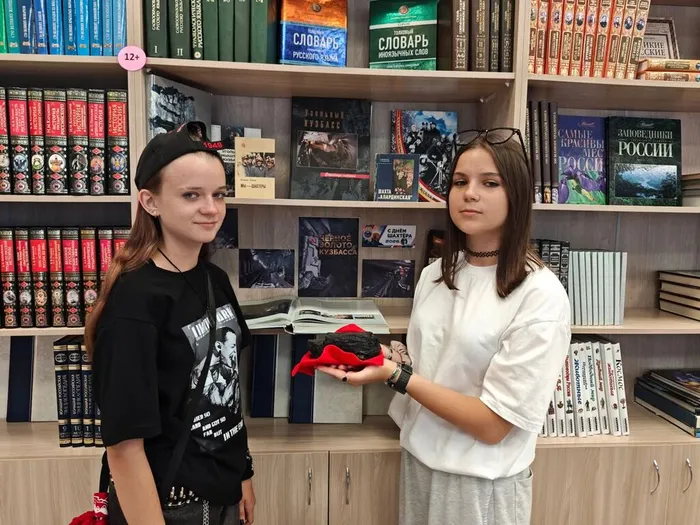 Выставка-экскурс  «Черное золото Кузбасса: история и современность»
