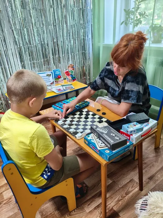 Читаем, играем, рисуем в библиотеке