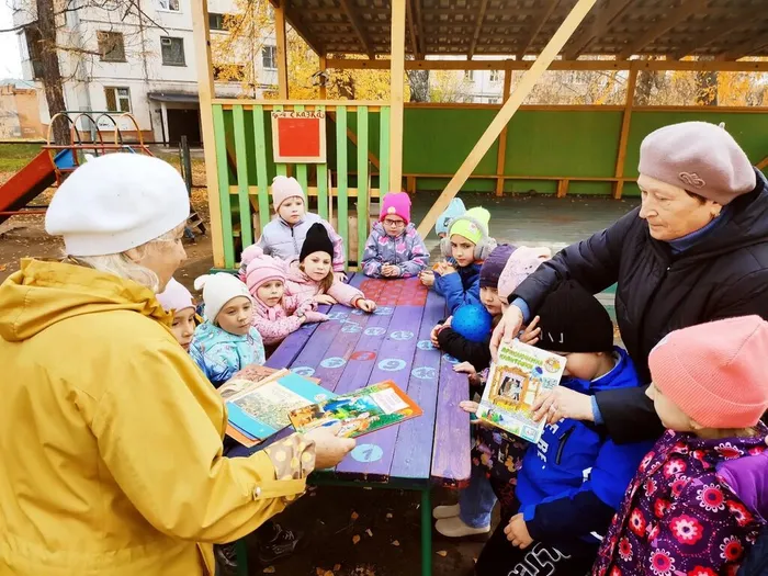 Книги едут в гости!