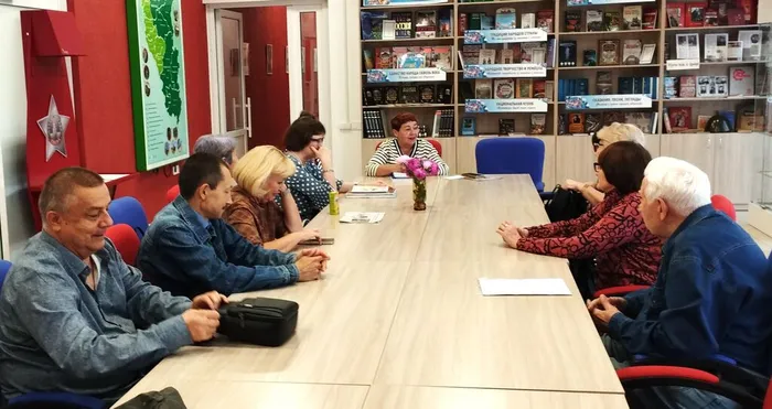 «В плену видений, мыслей, чувств…»