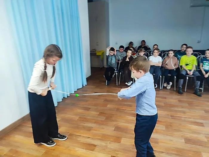 Познавательно-игровая программа «Разноцветное чтение»