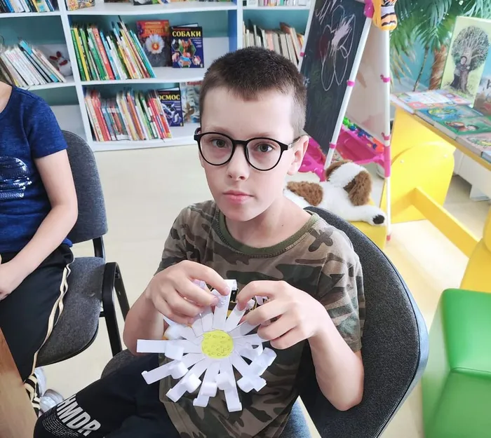 Ромашка - главный символ праздника