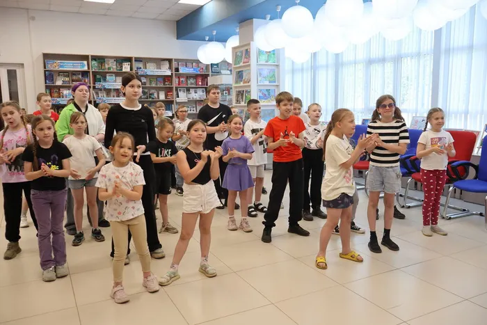 Сказки, карта и хоровод