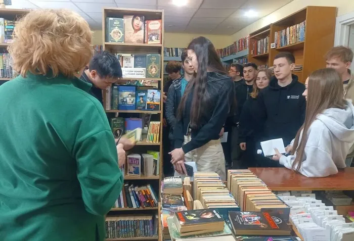 Хранители книг поменялись ролями
