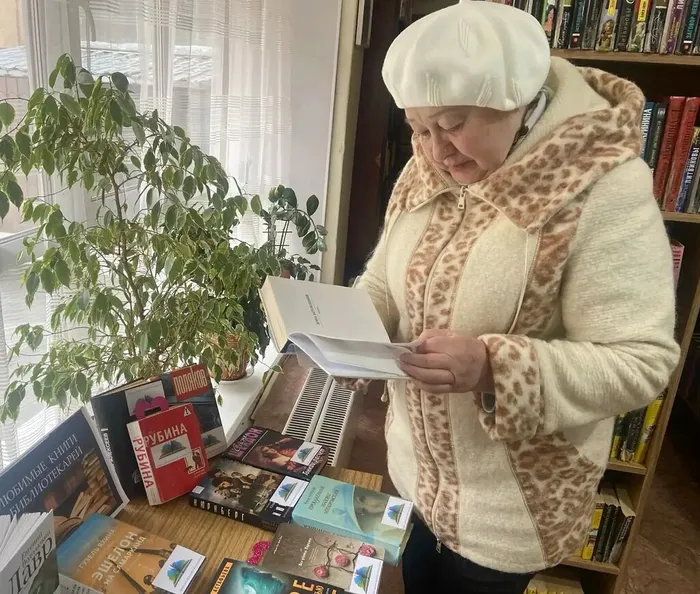 Хранители книг поменялись ролями