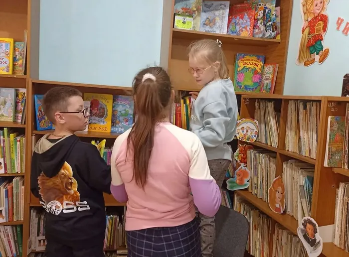 Хранители книг поменялись ролями
