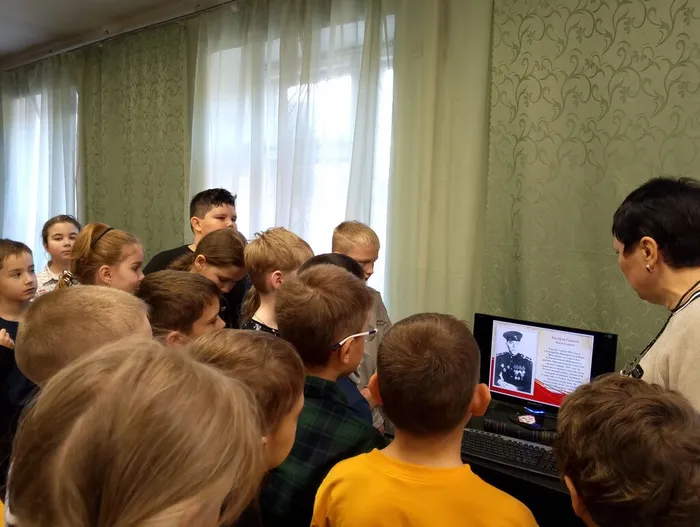 Час памяти «Мы чтим героев наших»