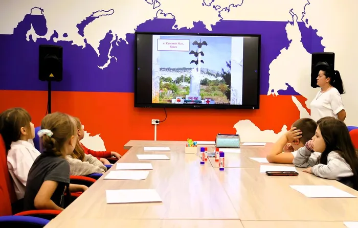 Литературный час «Белые журавли памяти»