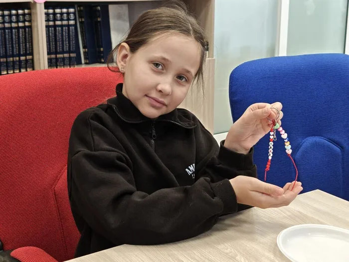 Не просто бусинки, а слово «Мама»