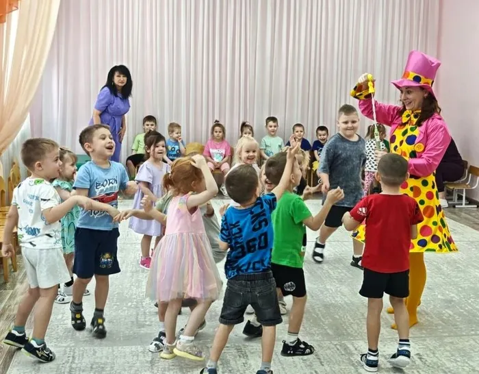 День радостных затей