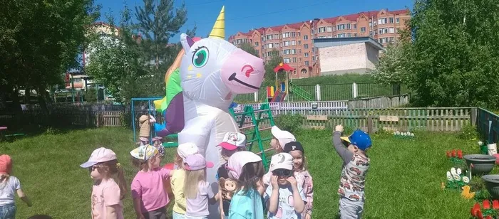 Окунуться в лето с первых дней!