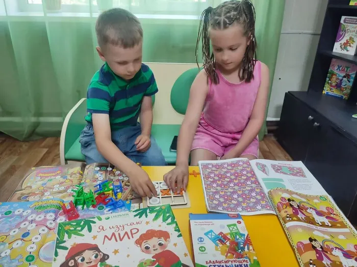 В летнем читальном шатре