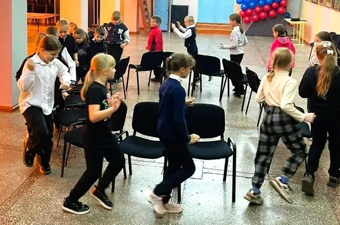 Развлекательная программа «Первоклассная дискотека»