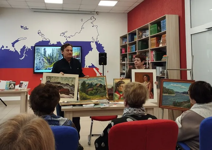 Туристы в библиотеке