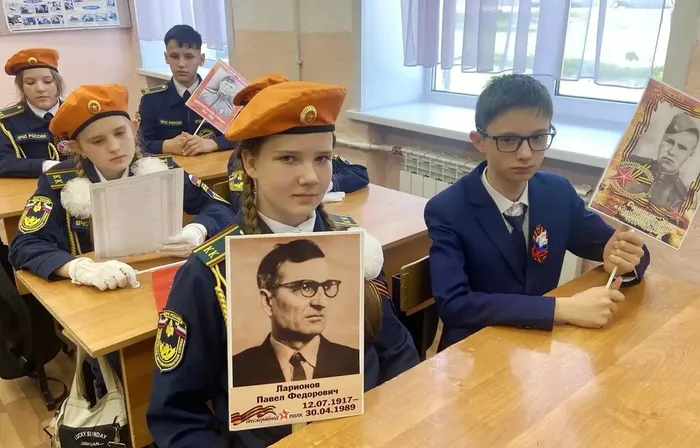 Галерея фронтовых поэтов
