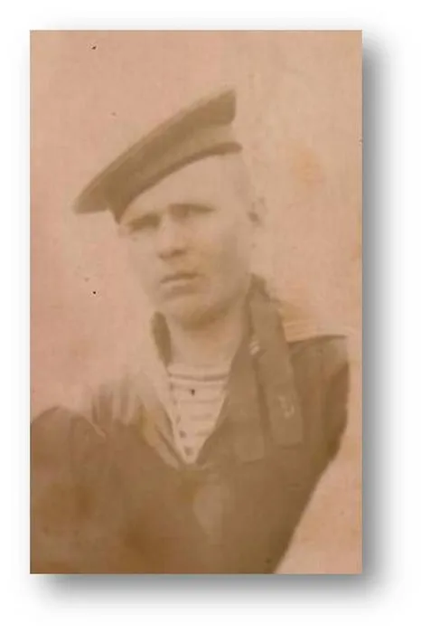 2. Васильев Г.Т., 1941 год, г. Владивосток, служба на флоте
