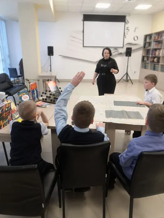 «Наука плюс фантазия»