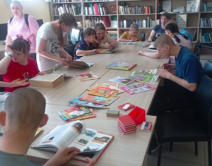 Библиоэкскурсия «Мир, где живут книги»