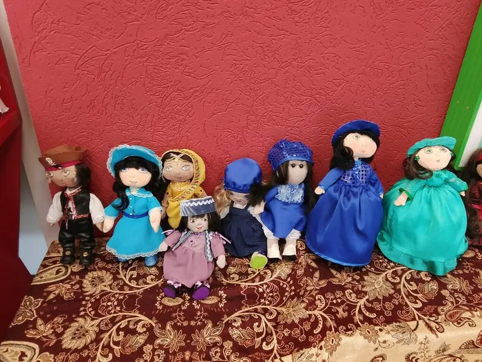 Встреча старых друзей с новыми книгами